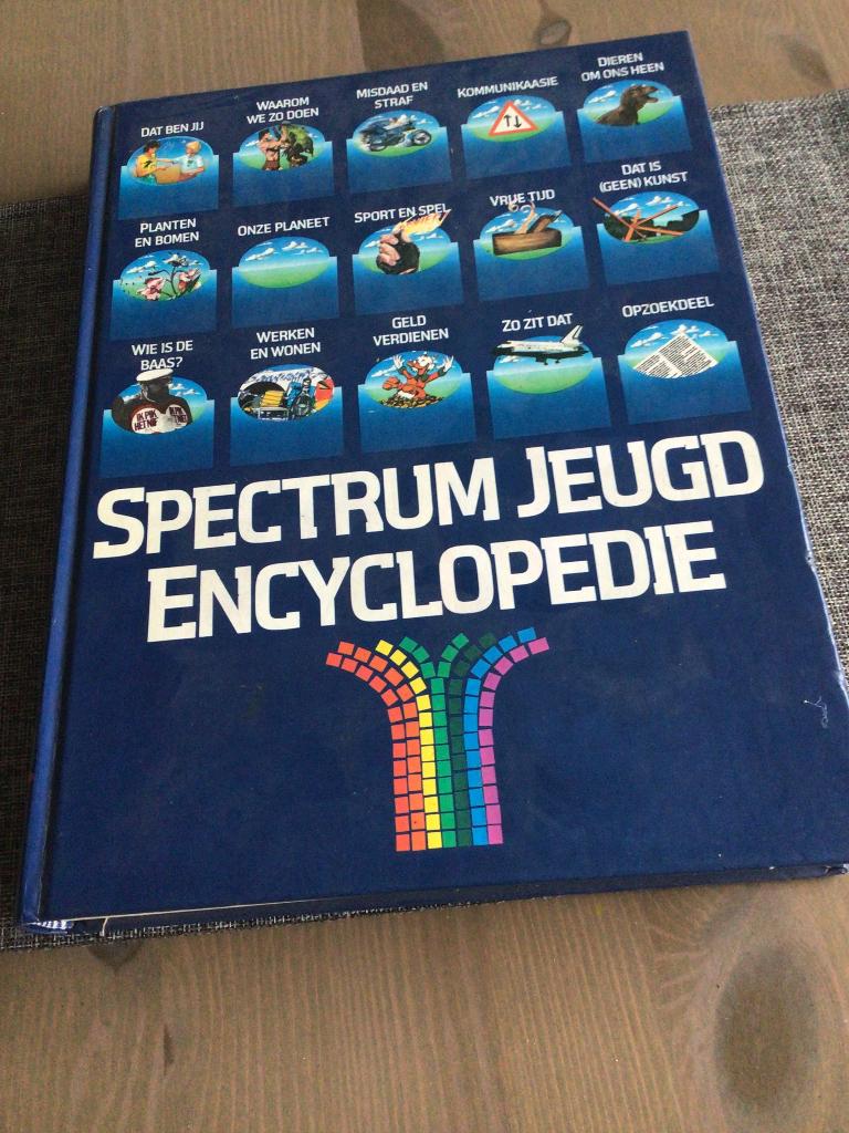Jeugd encyclopedie, Ophalen, Zo goed als nieuw, Kind en Jeugd