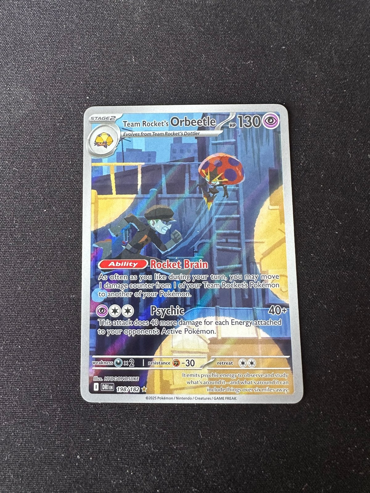 Team Rocket's Orbeetle 198/182 NM Destined Rivals Pokémon Ka, Ophalen of Verzenden, Zo goed als nieuw, Losse kaart, Foil