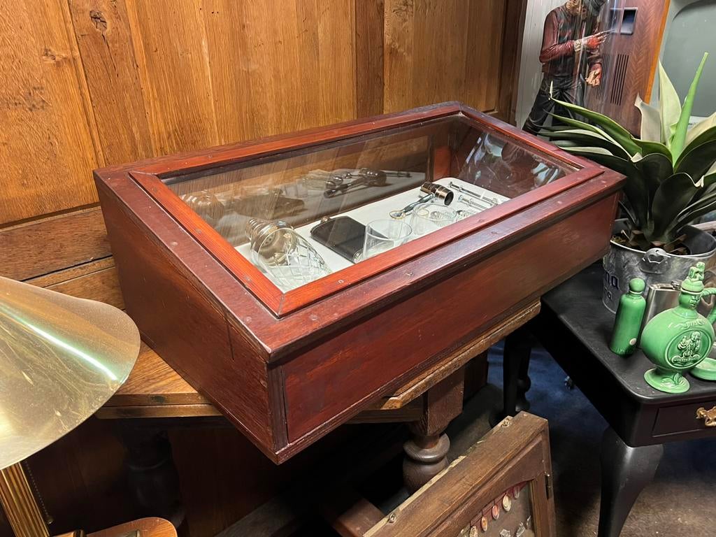 Oude grote toonbank vitrine, display juwelen, Ophalen