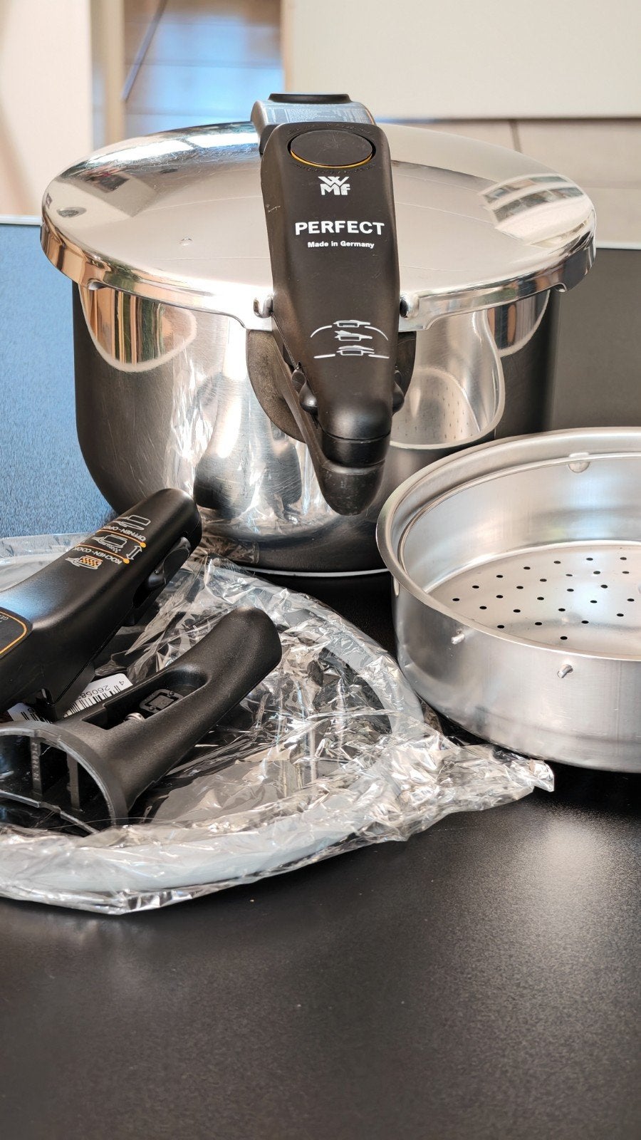 WMF snelkookpan 4,5 l + 2x afsluitring, mandje, extra grepen, Huis en Inrichting, Gebruikt, Kookpan, Met deksel, Ophalen of Verzenden