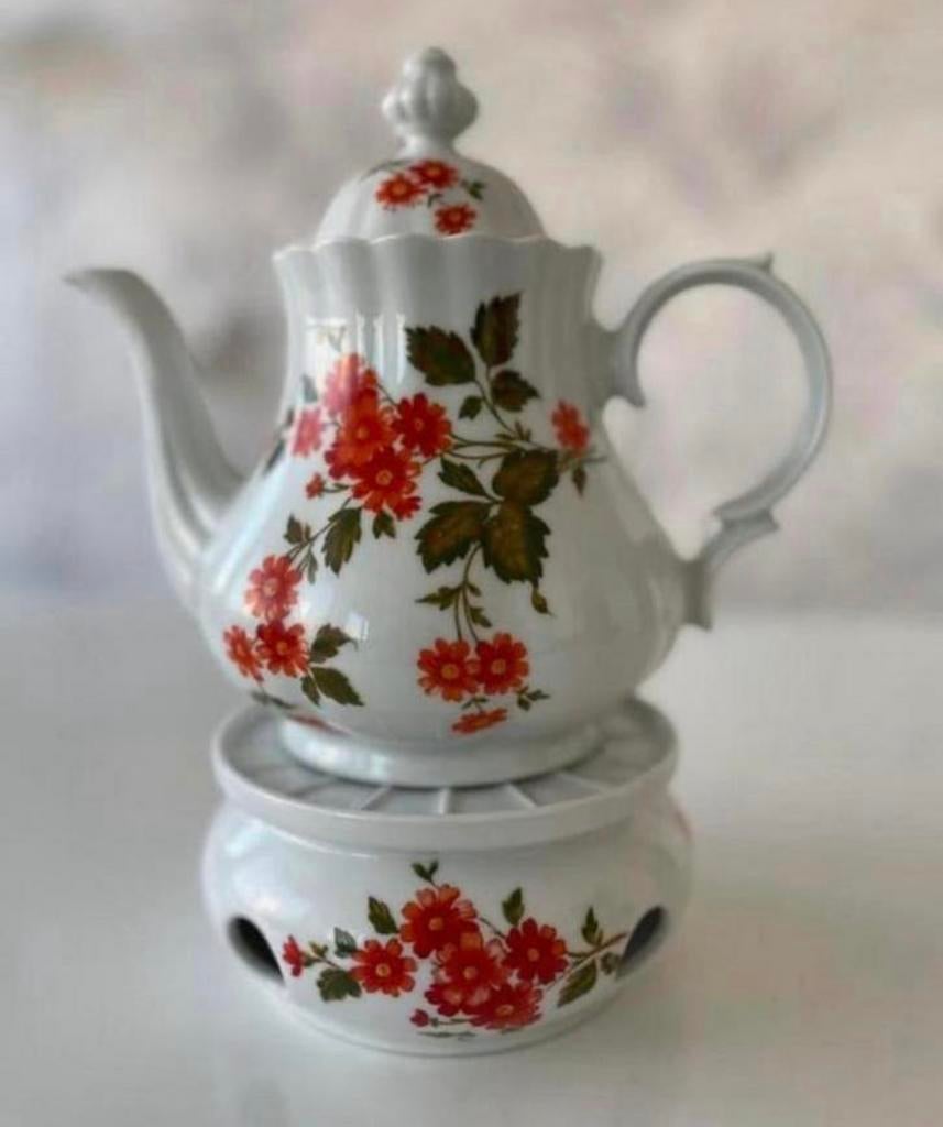 Vintage Porseleinen Theepot met Theelichthouder, Antiek en Kunst, Ophalen