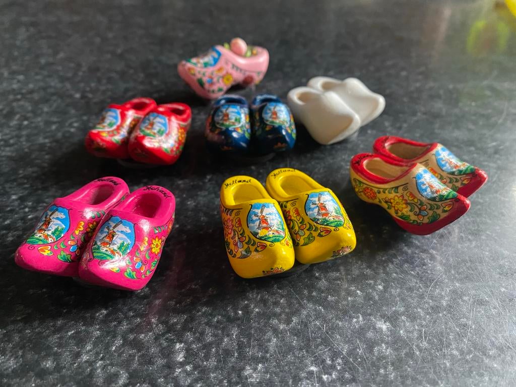 Set van 7 Holland Souvenir Magneten – Houten Klompjes, Ophalen of Verzenden, Zo goed als nieuw