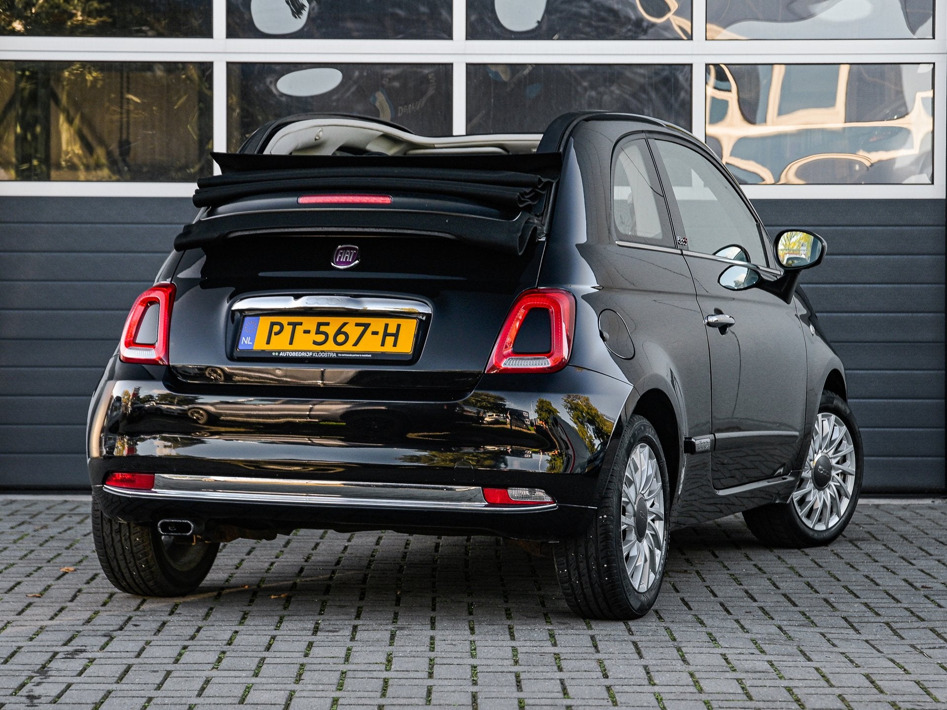 Fiat 500 C 0.9 TwinAir Turbo Lounge Cabrio | Navi | Airco |, Auto's, Stof, Gebruikt, Cabriolet, Zwart
