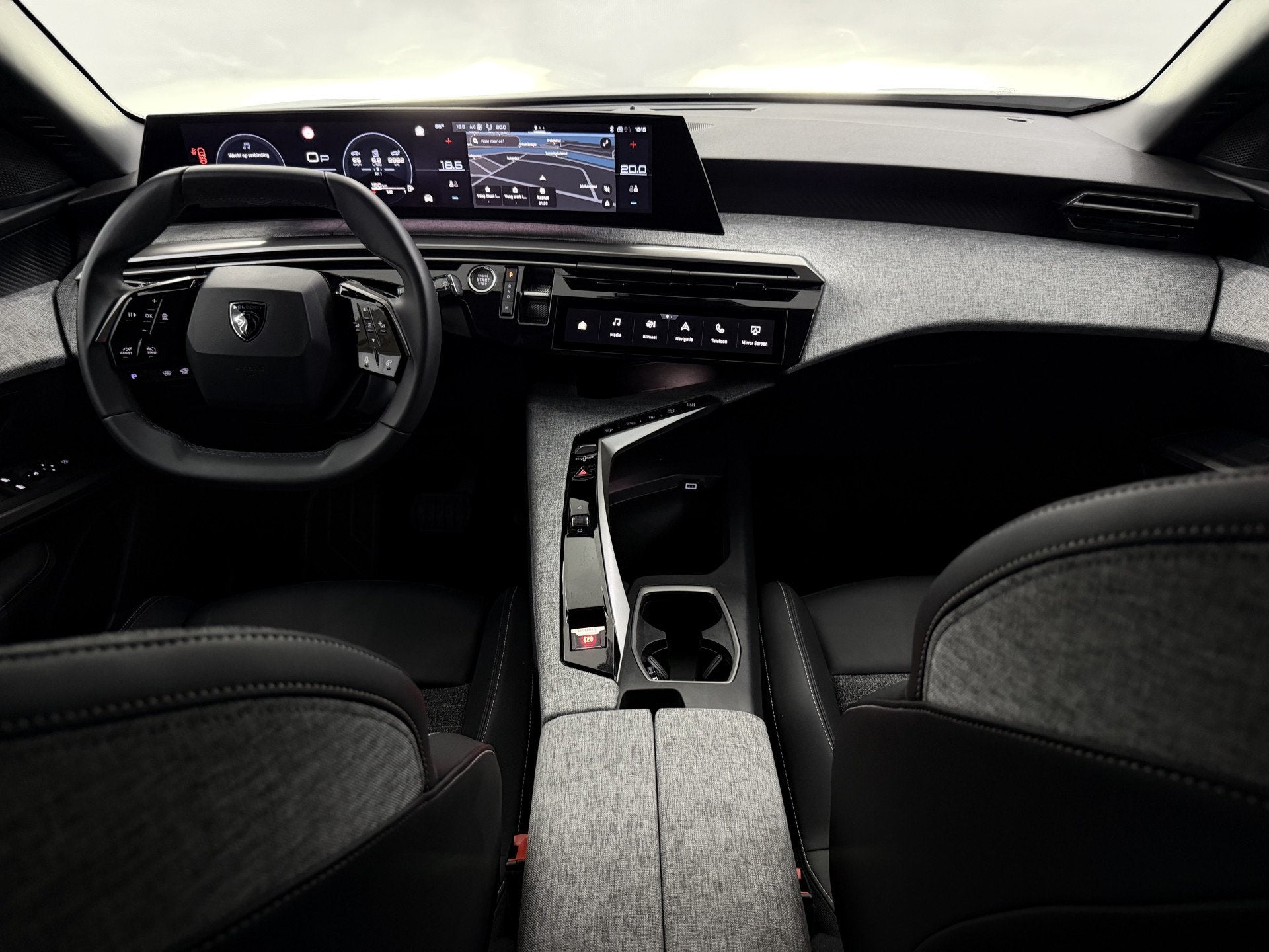 Peugeot 5008 1.2 Hybrid 145 Allure 7p 360 Camera, Navi, Crui, Gebruikt, 1199 cc, Wit, Bedrijf