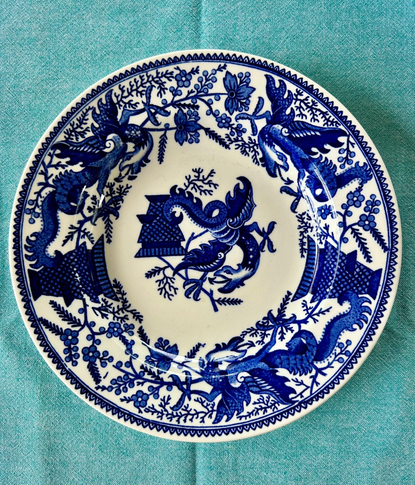 Diep bord Petrus Regout 'Dragon' – Ø 23,5 cm, Verzenden