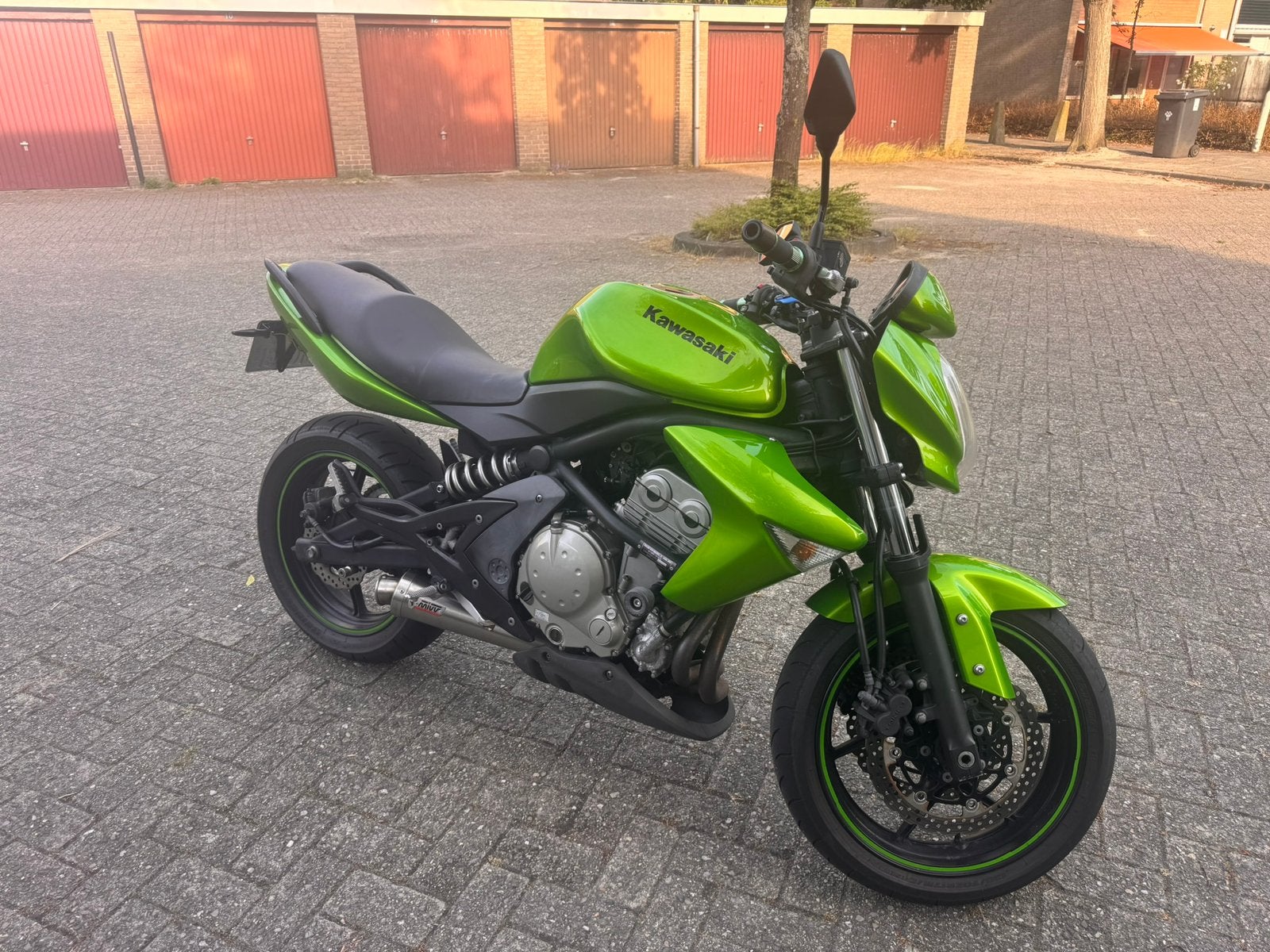 Kawasaki ER6-N / A2 op kenteken!, Motoren, Occasion, Particulier, Minimaal motorrijbewijs A2, Handgeschakeld