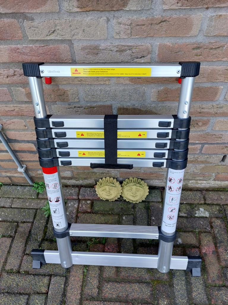 Telescoopladder 2m - 7 treden, Ophalen