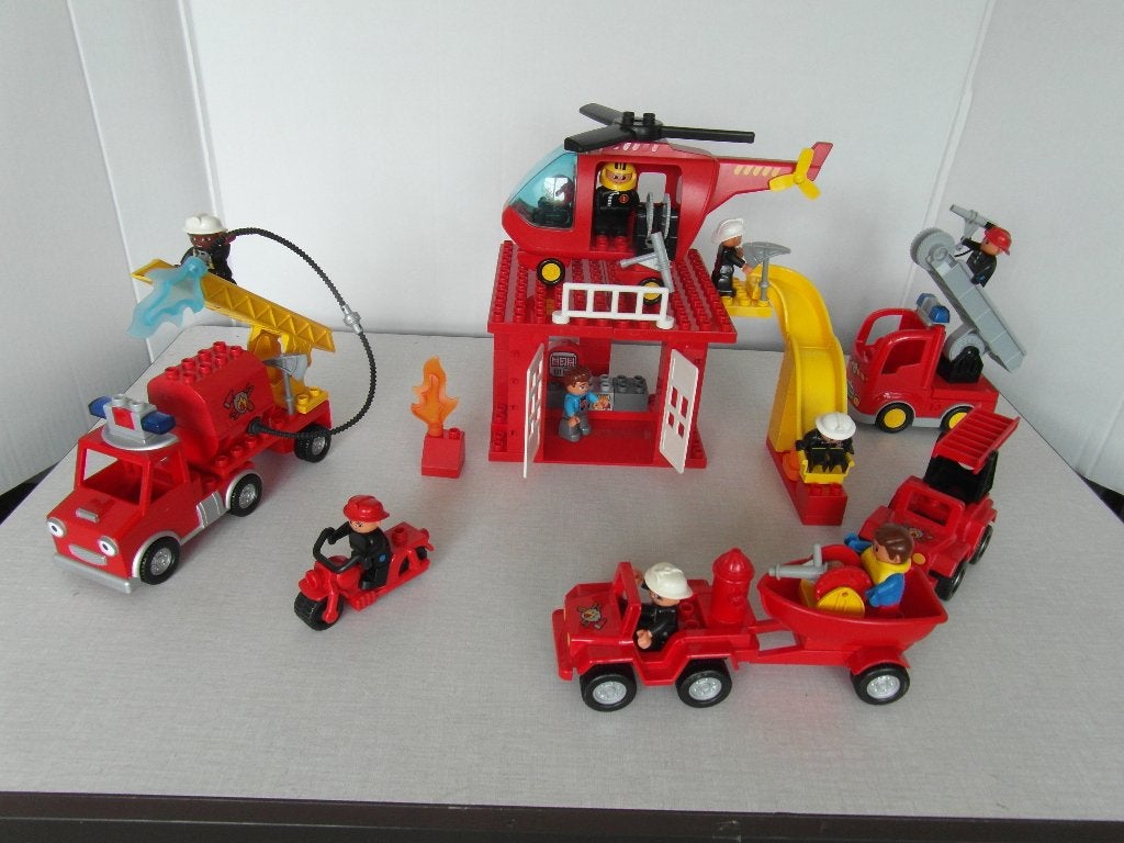 Duplo Brandweer met reddingshelicopter, Kinderen en Baby's, Speelgoed | Duplo en Lego, Ophalen of Verzenden, Zo goed als nieuw