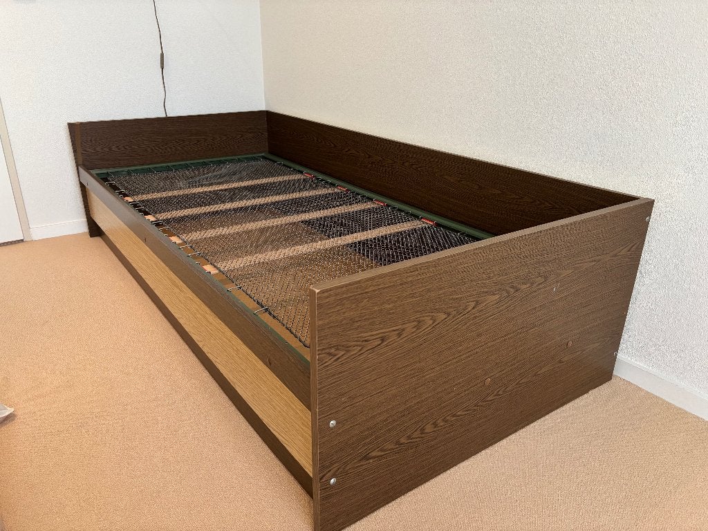 eenpersoons bed, Huis en Inrichting, Slaapkamer | Bedden, Ophalen, 90 cm, Eenpersoons, Bruin