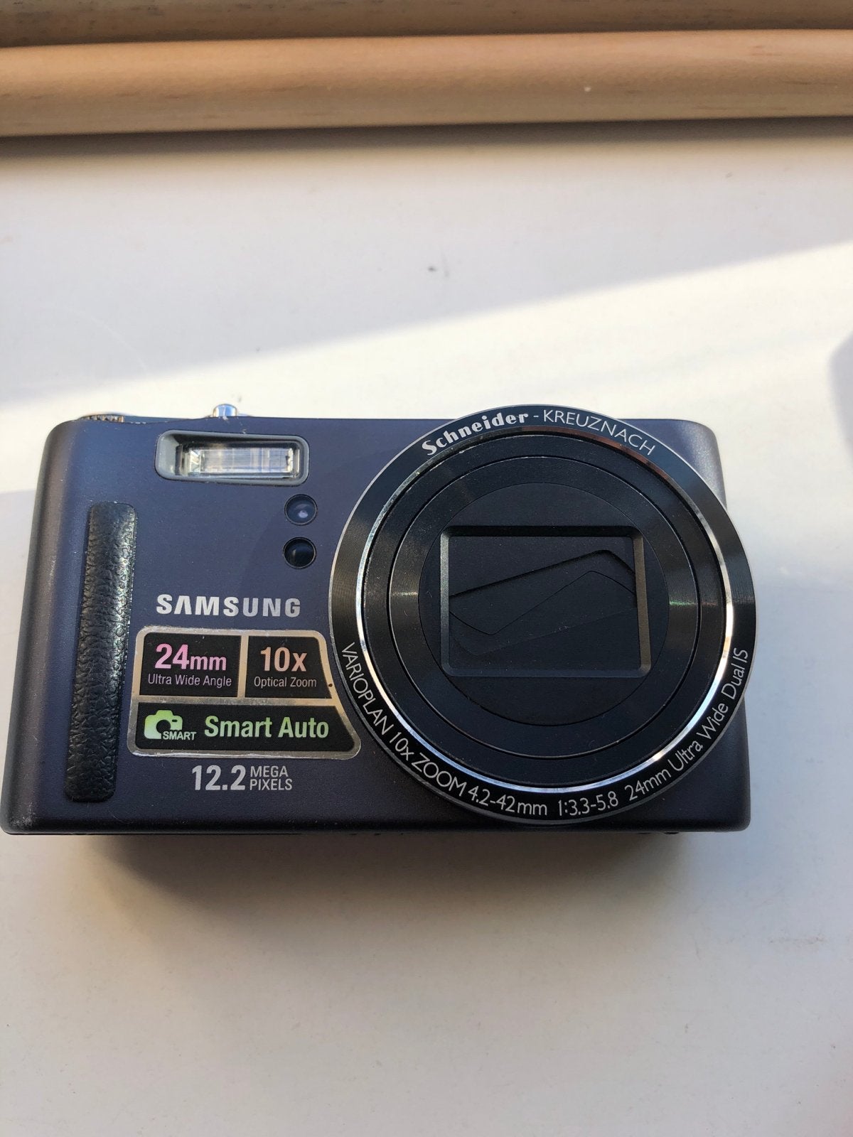 Samsung WB550 Compactcamera met 10x optische zoom, Ingebouwde flitser, Gebruikt, Ophalen of Verzenden, Compactcamera