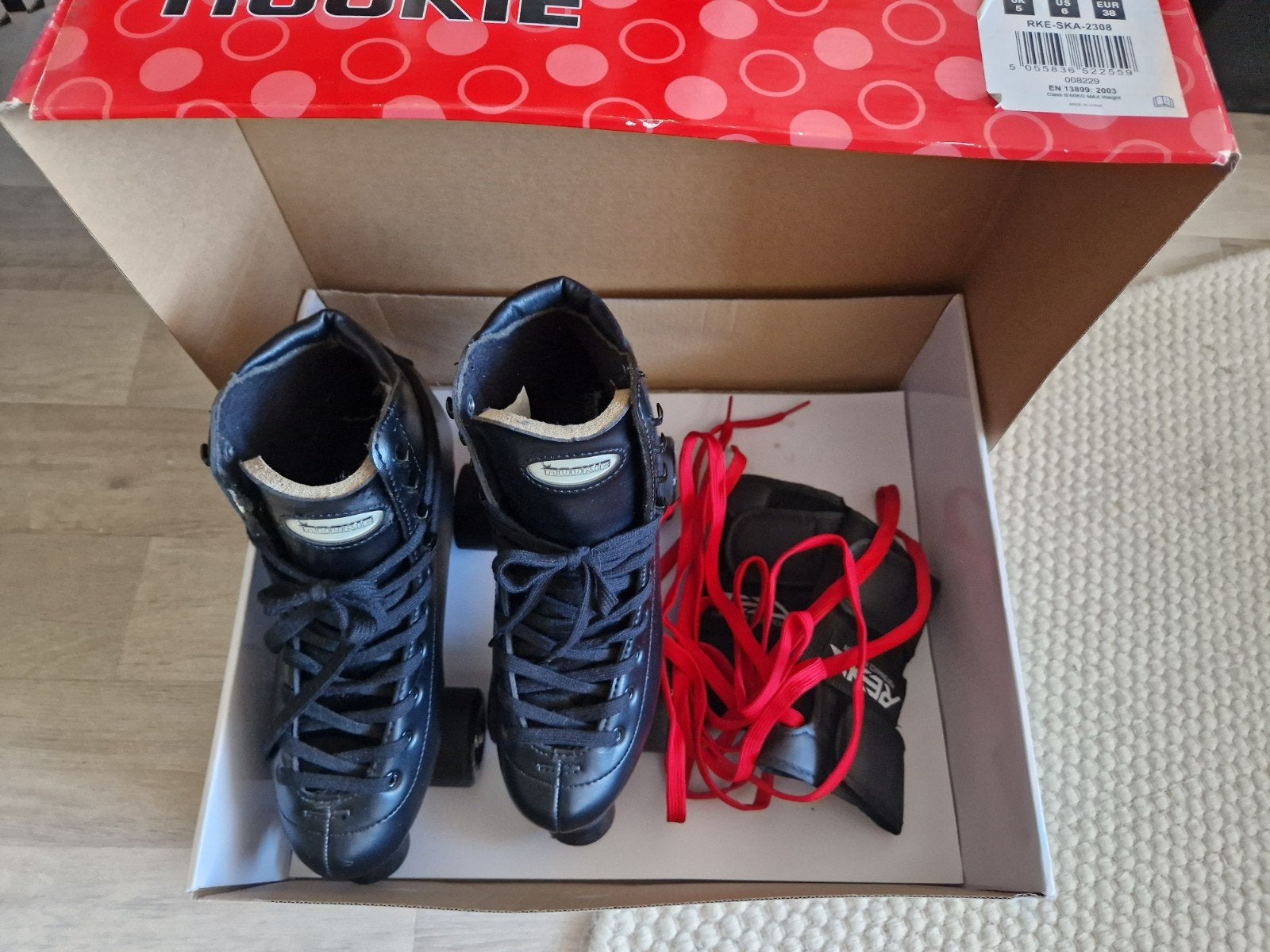 Rookie Rollerskates maat 38, Ophalen, Nieuw