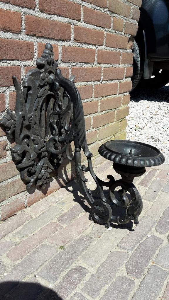 Gietijzeren kaarskandelaar 4 stuks hangende kandelaars, Ophalen of Verzenden, Overige materialen