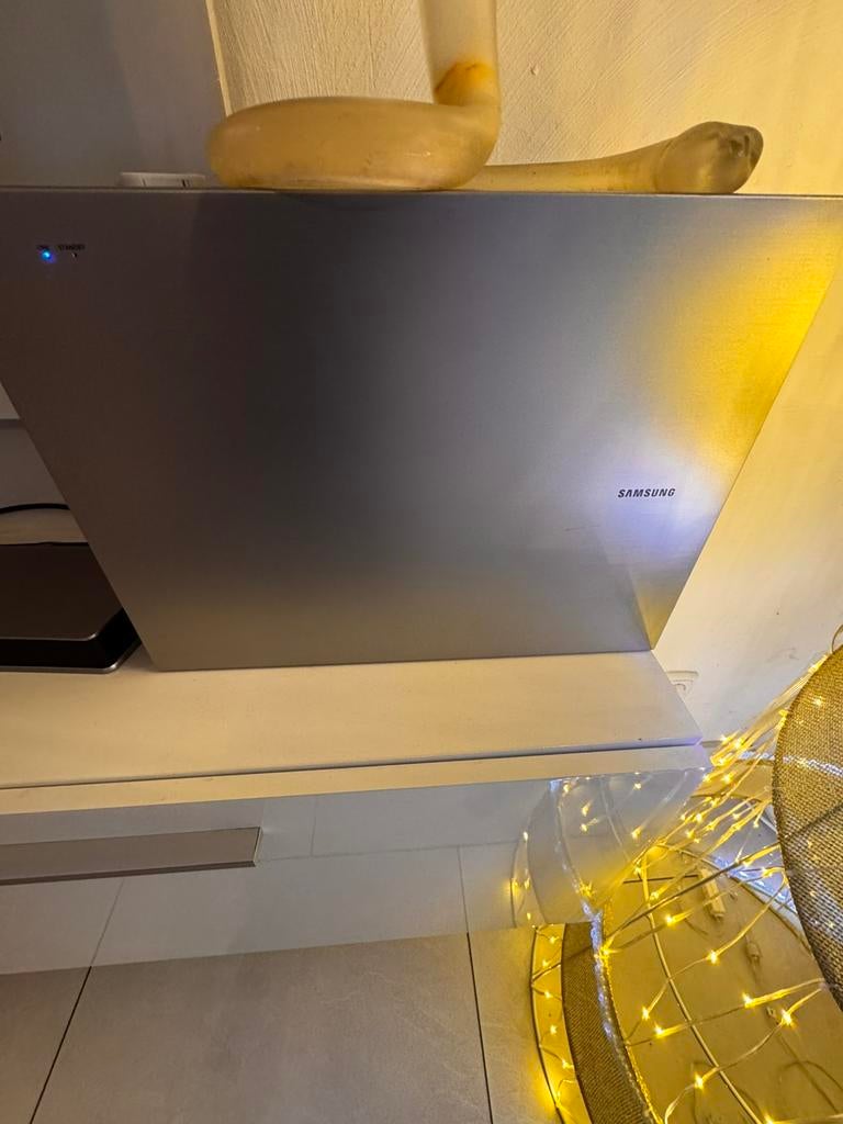 HW-J7501 Curved Soundbar 8.1 Zilver nieuw., Audio, Tv en Foto, Soundbars, Ophalen of Verzenden, Zo goed als nieuw