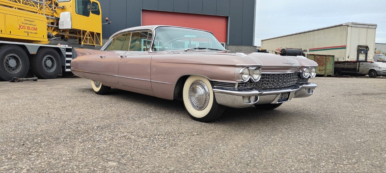 Cadillac sadan De-ville 1960  unieke!!!  met 16.503 km, Auto's, Cadillac, Overige kleuren, Particulier, Geïmporteerd, 2360 kg