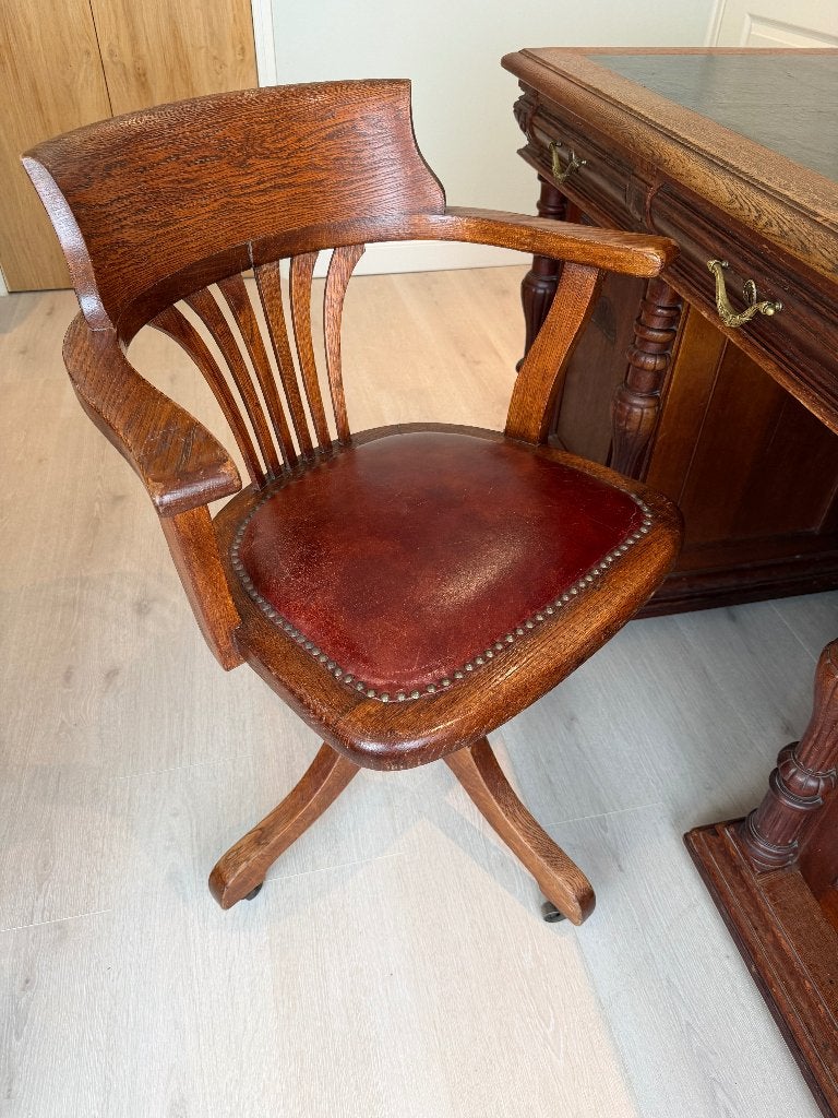 Engelse bureaustoel / Bankers chair / captains chair, Ophalen