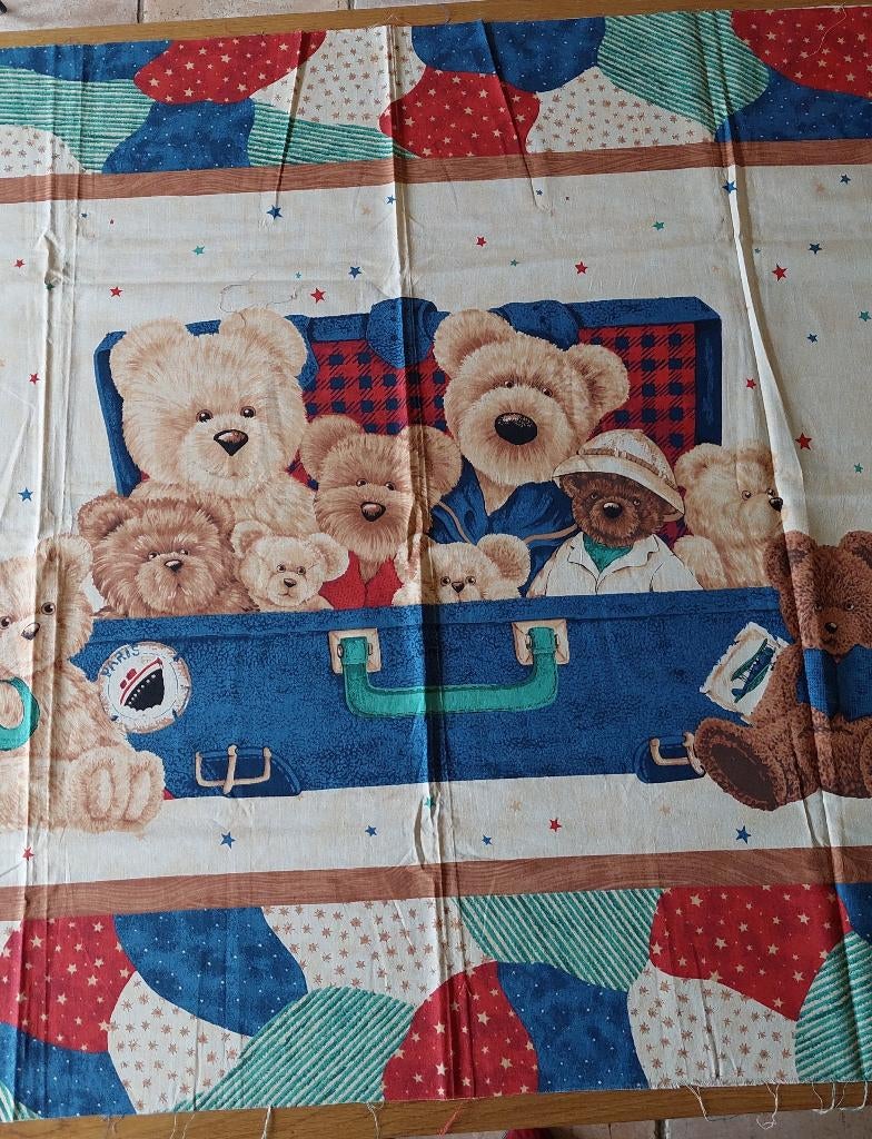 quilt /quiltstoffen lap grote berenkoffer 0,9m bij 1,1m sr64, Overige kleuren, Nieuw, Ophalen of Verzenden, 30 tot 120 cm