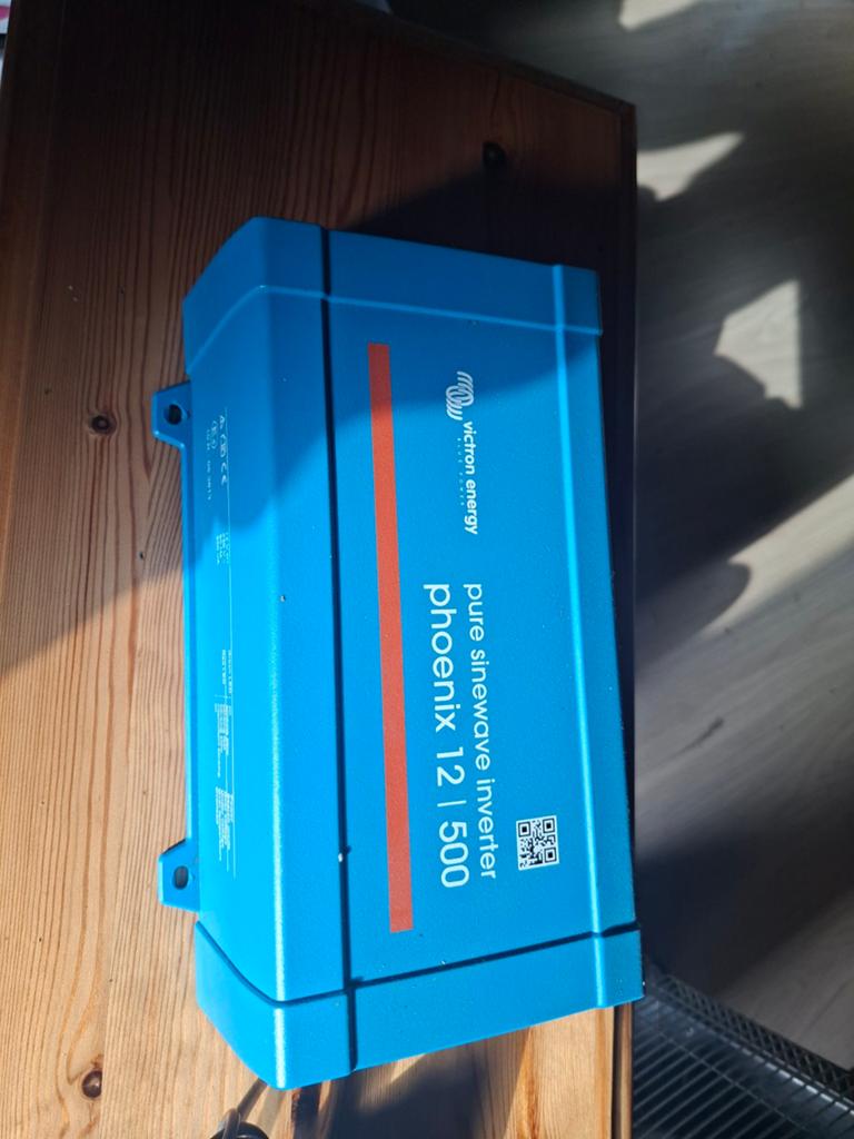 Victron omvormer 12v 500w met bluetooth, Ophalen of Verzenden, Motor en Techniek