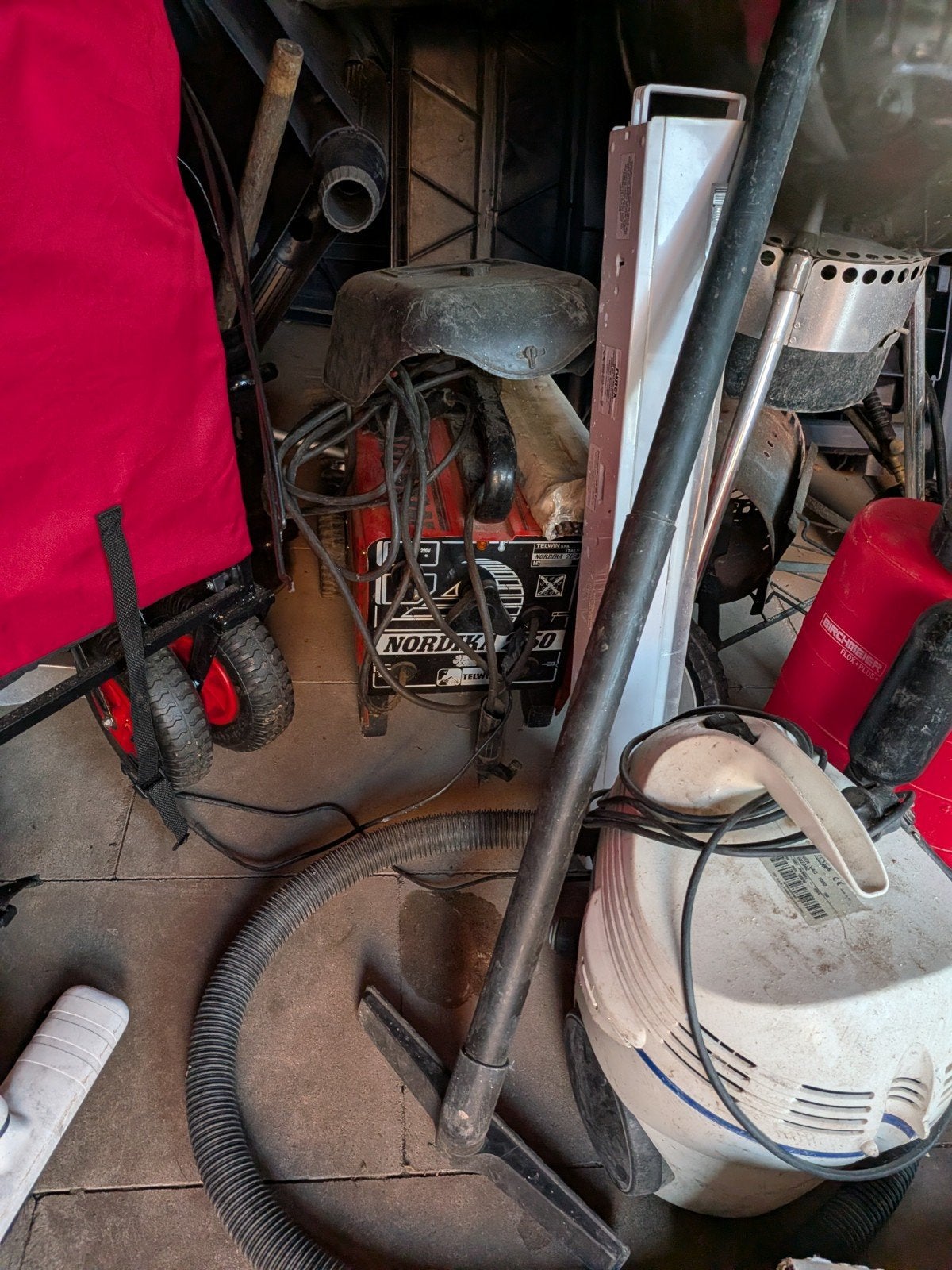 Lasapparaat Nordika 2150 met kap en elektroden, Ophalen, Gebruikt, 150 tot 250 ampère, Elektroden