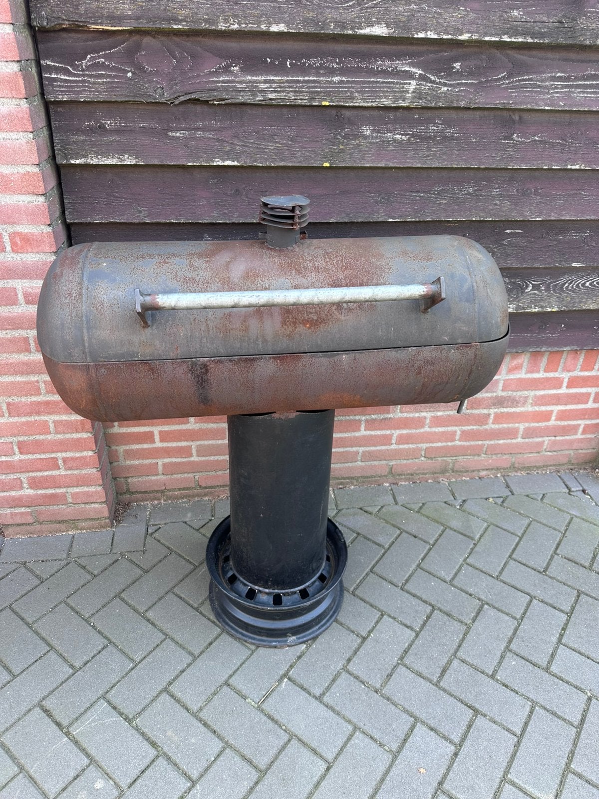 Barbecue, Ophalen, Zo goed als nieuw