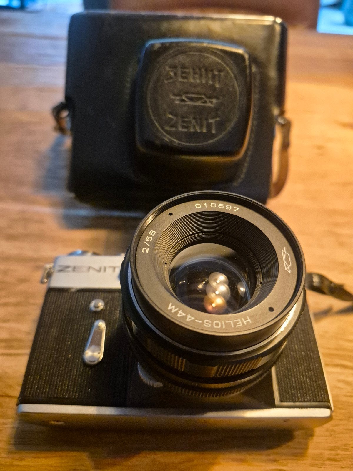 Vintage Zenit-EM camera met veel extra's (telelenzen etc), Ophalen of Verzenden, Gebruikt, Spiegelreflex, Overige Merken