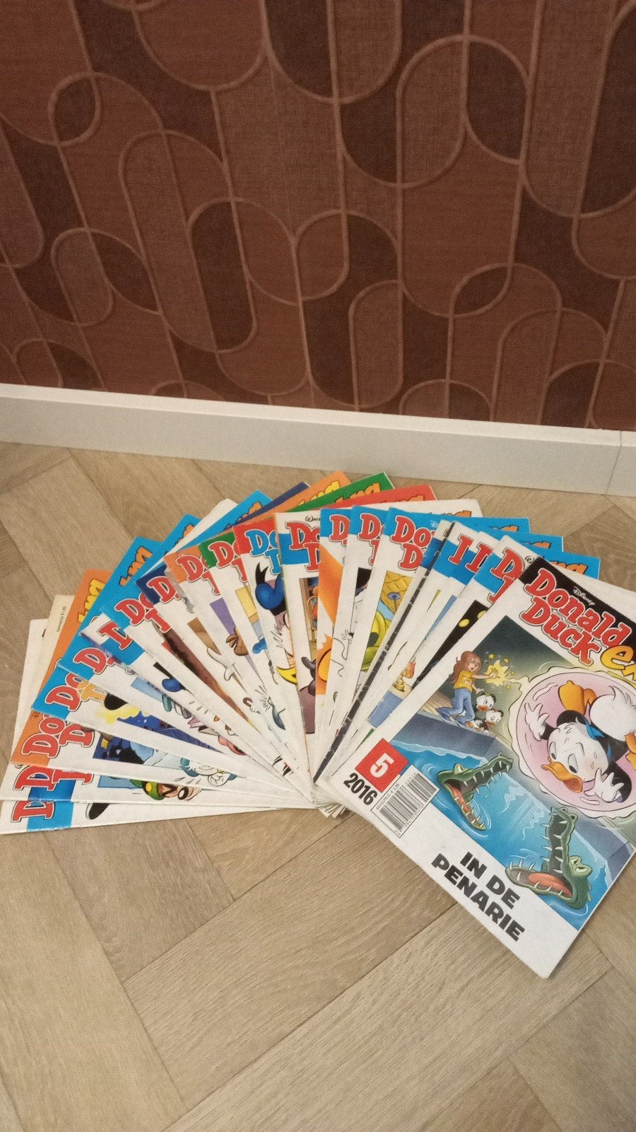 20x Donald duck extra leuke prijs meer junior Katrien duck, Meerdere stripboeken, Ophalen of Verzenden, Donald Duck