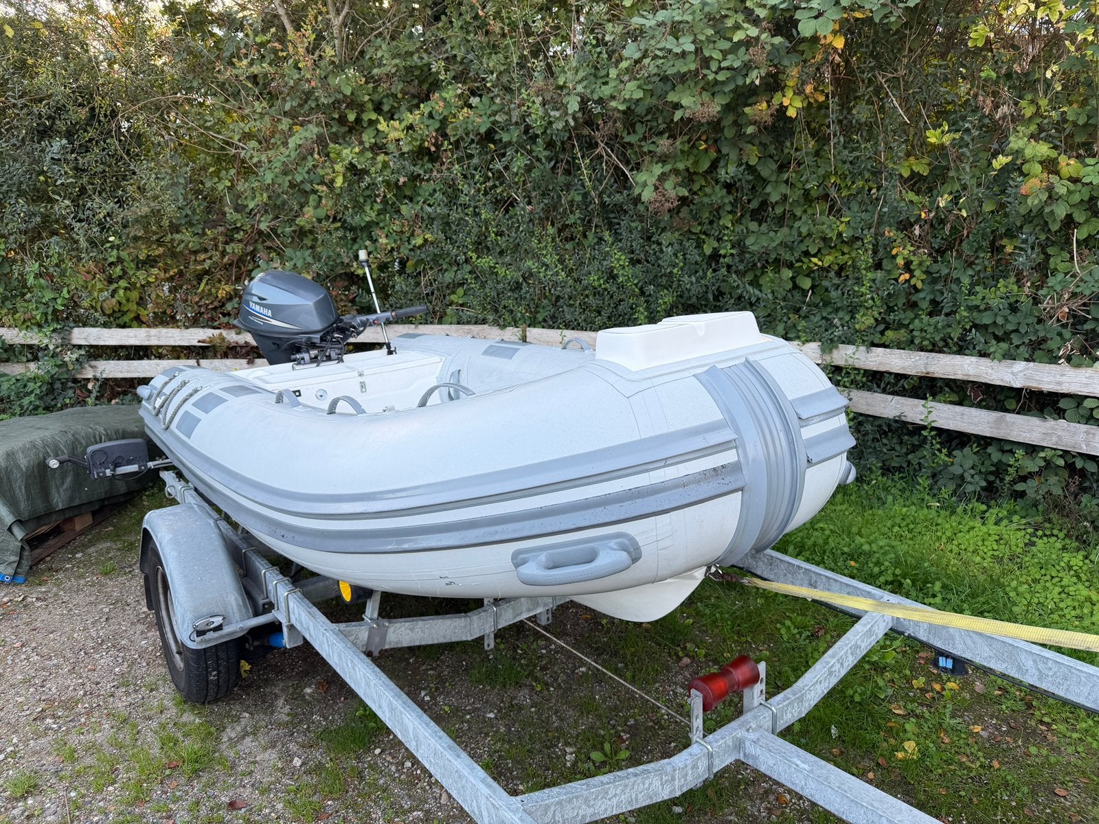 Caribe UB-12 RIB met Yamaha 15 pk – elektrische start, Ophalen, Elektrisch, Zo goed als nieuw, Buitenboordmotor