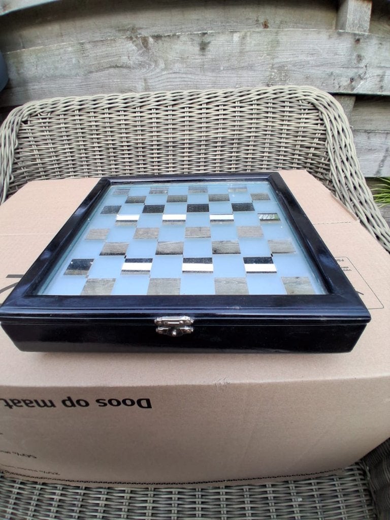 schaakspel met glazen speelveld, Ophalen of Verzenden