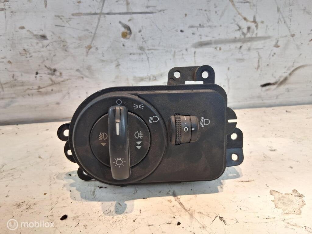 Lichtschakelaar Ford Fusion ('02-'12) 2S6T13A024CA, Gebruikt, Ford, Ophalen of Verzenden, Ford