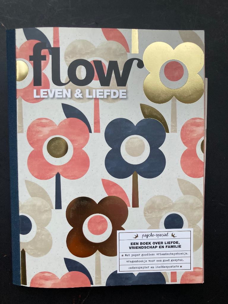 Flow, Boeken, Tijdschriften en Kranten, Ophalen of Verzenden, Zo goed als nieuw, Damesbladen