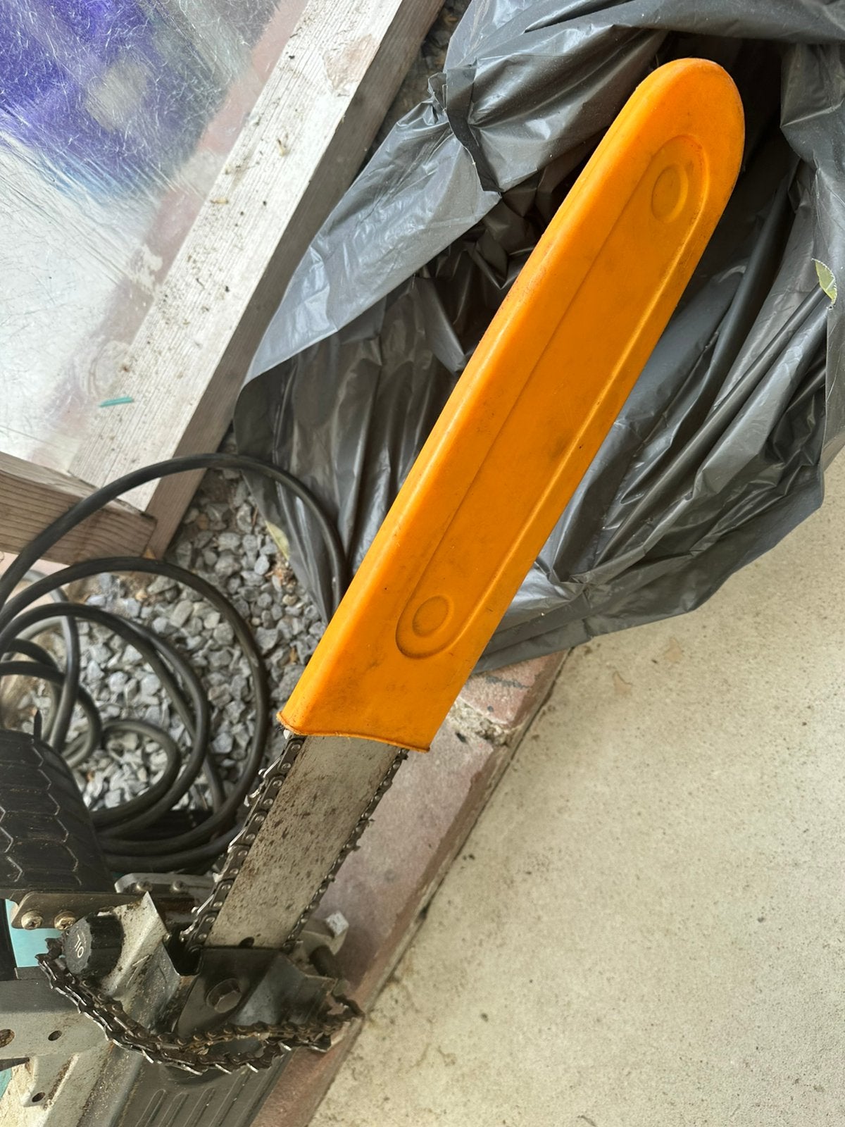 Makita kettingzaag met extra nieuwe ketting erbij, Doe-het-zelf en Verbouw, Gereedschap | Zaagmachines, Ophalen, Nieuw