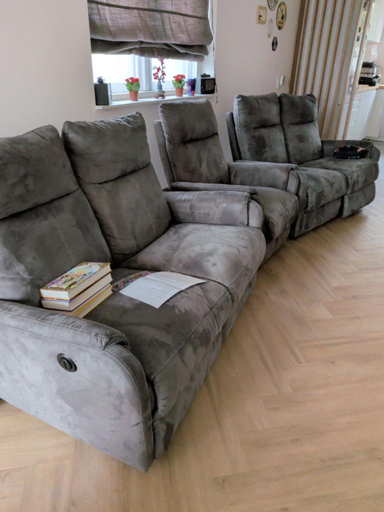 Elektrische Relax Fauteuil Jysk - 2x 2-zits en 1-zits, Huis en Inrichting, Banken | Sofa's en Chaises Longues, Ophalen, Zo goed als nieuw