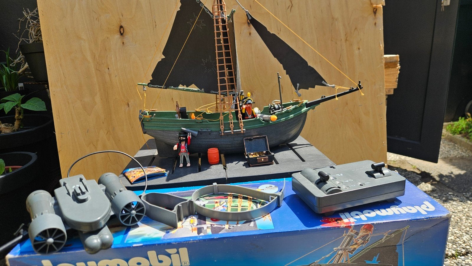 Piraten boot inclusief motor .., Ophalen of Verzenden