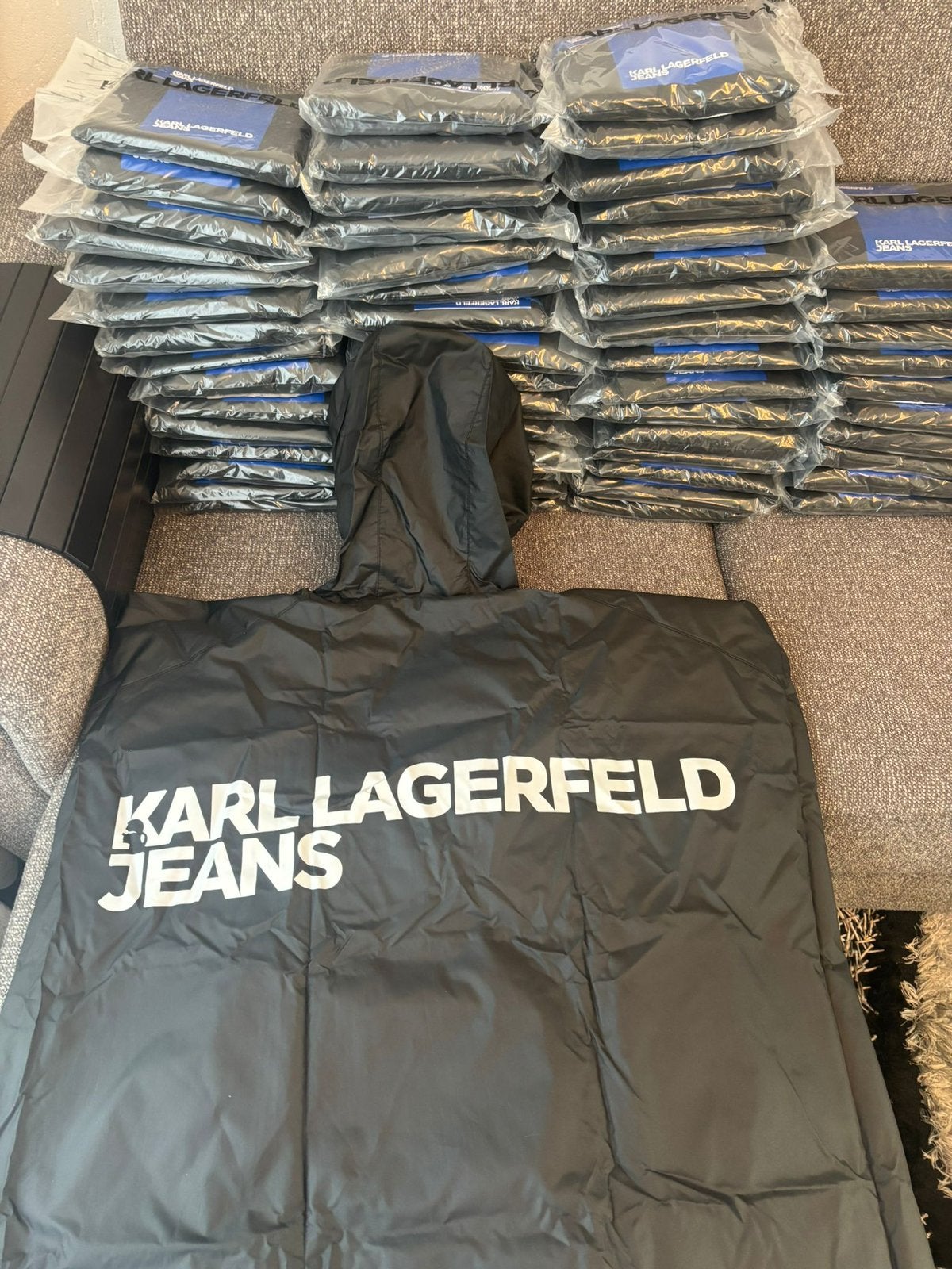 karl lagerfeld poncho parka partij, Caravans en Kamperen, Ophalen, Nieuw, Regenponcho, Heren