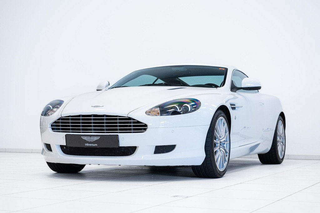 Aston Martin DB9 Coupe | Manual | Modeljaar 2010 Facelift |, Auto's, Aston Martin, Achterwielaandrijving, Gebruikt, 5935 cc, 12 cilinders