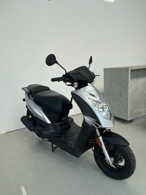 kymco agility 25km 1e eigenaar in zeer goede staat, Fietsen en Brommers, Brommeronderdelen | Scooters, Ophalen of Verzenden, Zo goed als nieuw