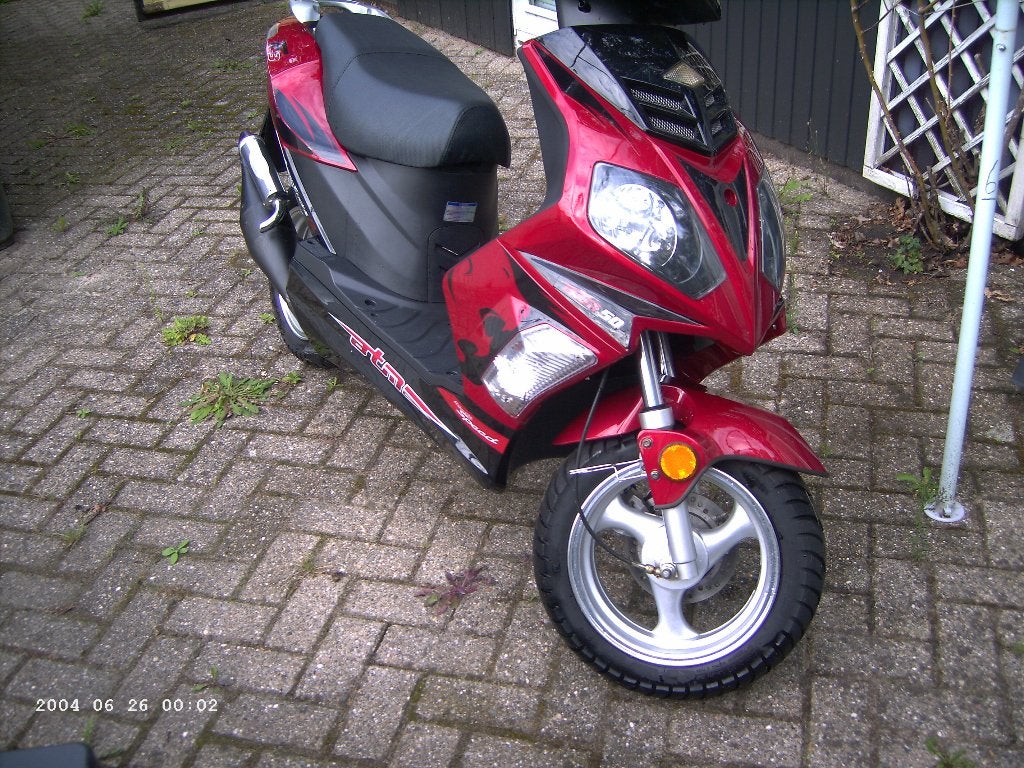 boatian   atm f3  speet 50  snorfiets, Fietsen en Brommers, Overige merken, Gebruikt, Ophalen of Verzenden, Benzine