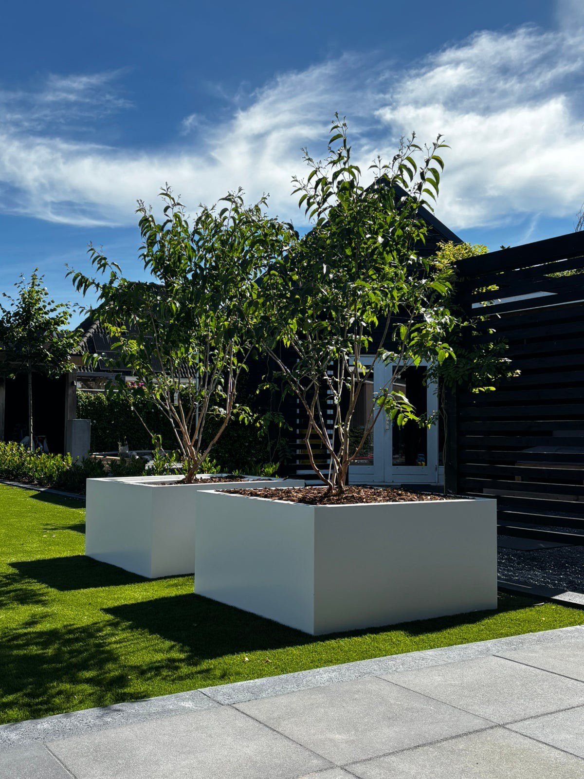 grote witte plantenbakken in elk gewenste maat, Tuin en Terras, Bloembakken en Plantenbakken, Ophalen of Verzenden, Nieuw, Metaal