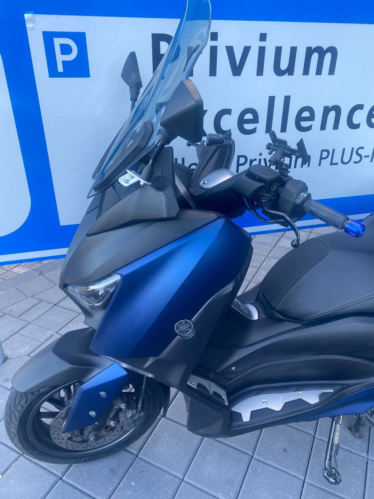 Yamaha X MAX  400 2018 abs    Motorscooter - Perfecte Staat!, Ophalen, 400 cc, Zo goed als nieuw, 5 versnellingen