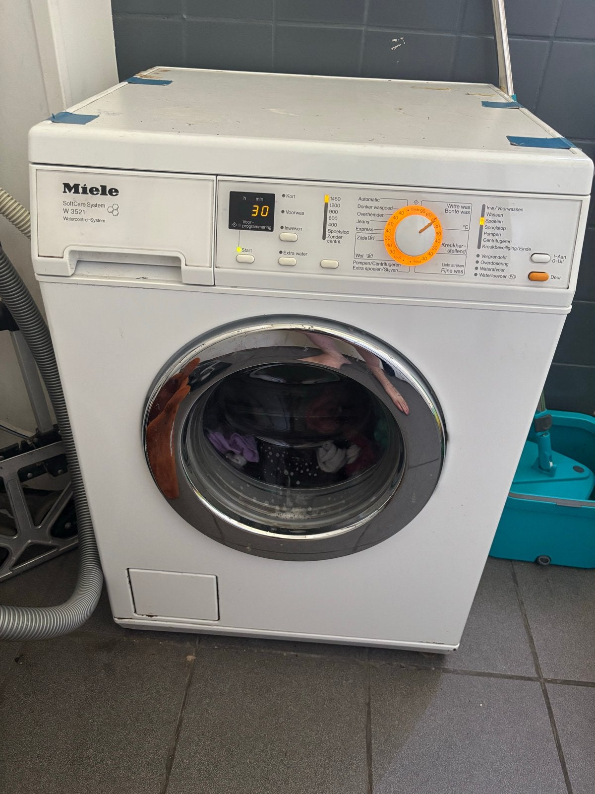 Miele SoftCare System W 3521 Wasmachine - Werkt nog prima!, Gebruikt, Ophalen of Verzenden, Voorlader, Kort programma