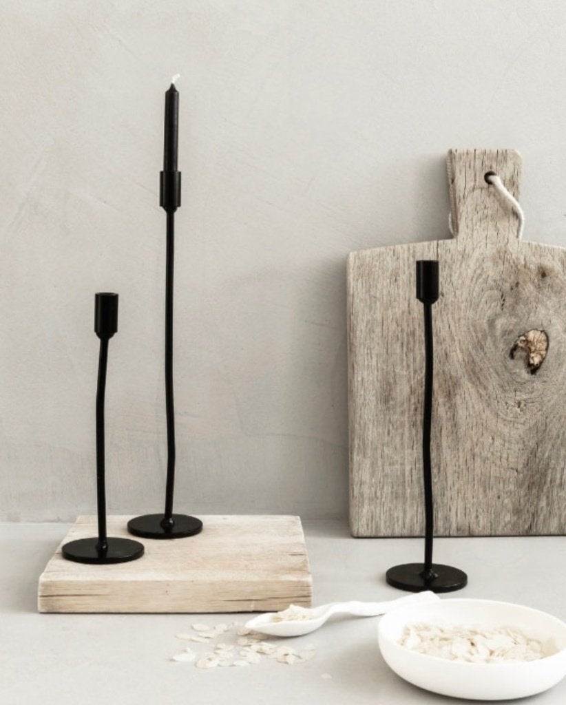 NIEUW Mini ronde kandelaar Kwillem in huis Zwart Maat M 26cm, 26 cm, Zwart, Nieuw, Ophalen of Verzenden