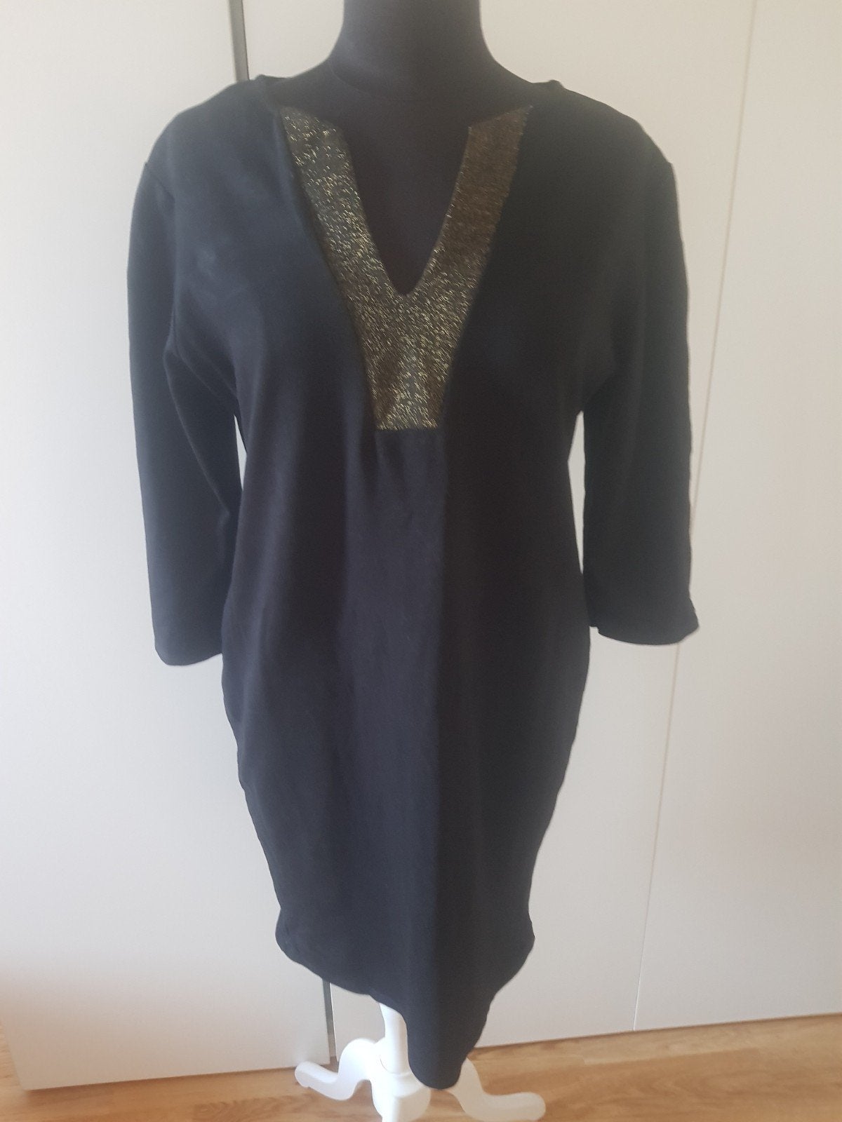 Zwarte G. Ricceri jurk met goudkleurige glitter V-hals - XL, Ophalen of Verzenden, Zo goed als nieuw, Maat 46/48 (XL) of groter