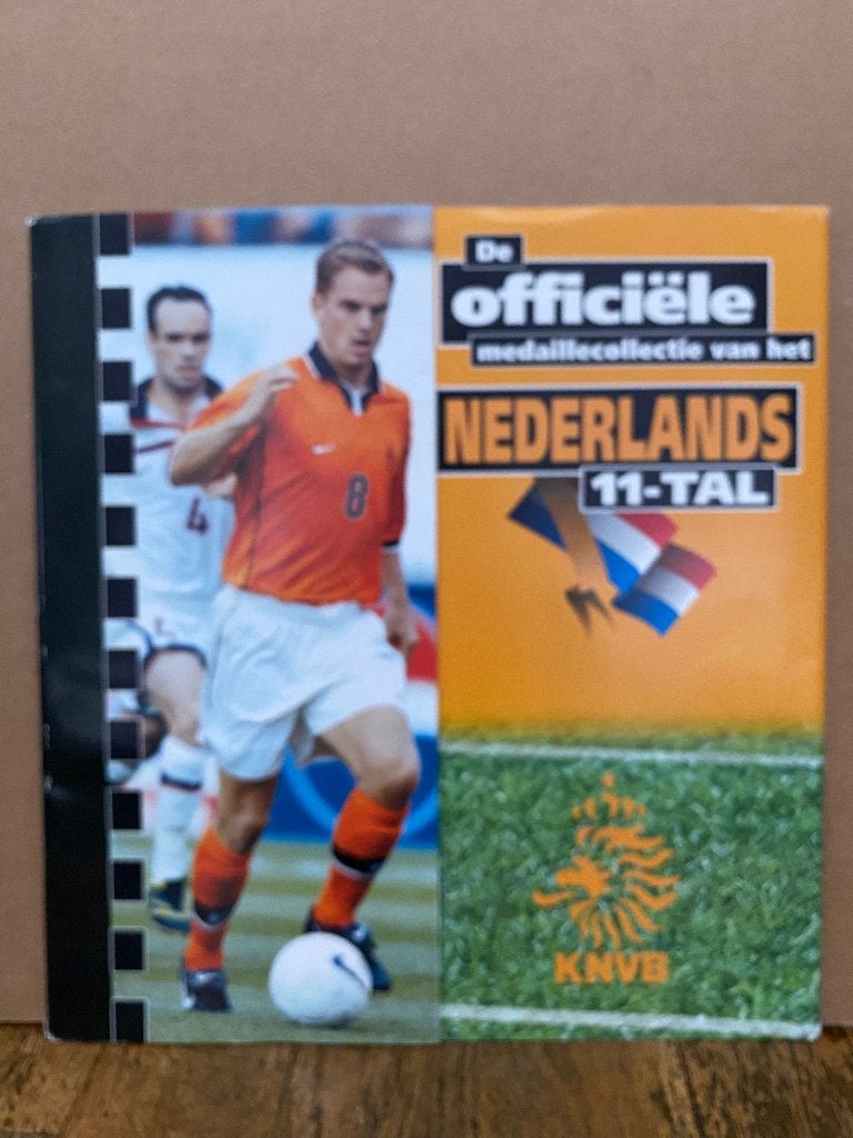 De Officiële medaillecollectie Nederlands elftal, Ophalen of Verzenden, Zo goed als nieuw, Overige binnenlandse clubs, Overige typen