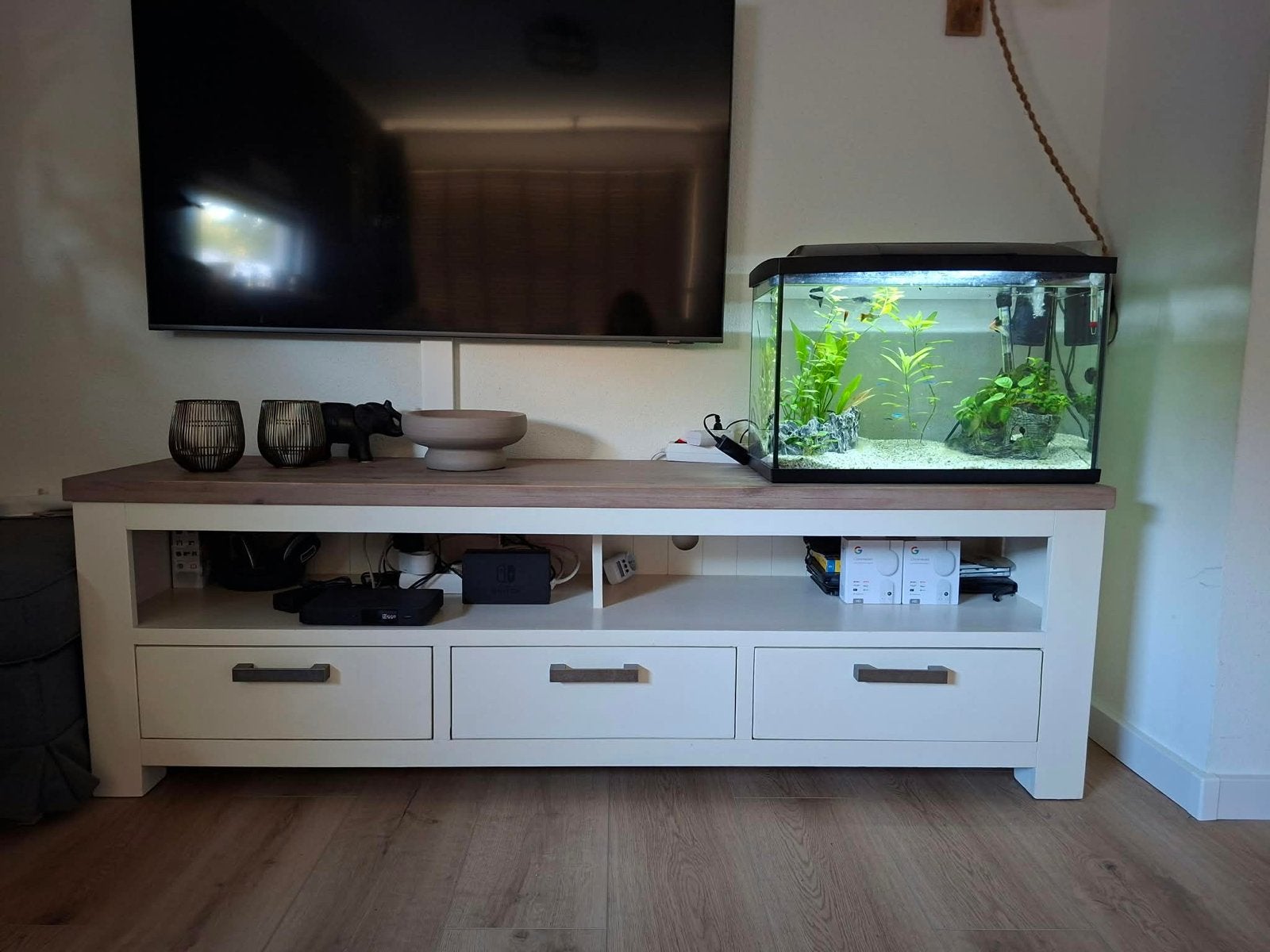 Pronto Lizzano TV-meubel - Gebruikt, zeer goede staat, Gebruikt, 150 tot 200 cm, Ophalen of Verzenden, Minder dan 100 cm