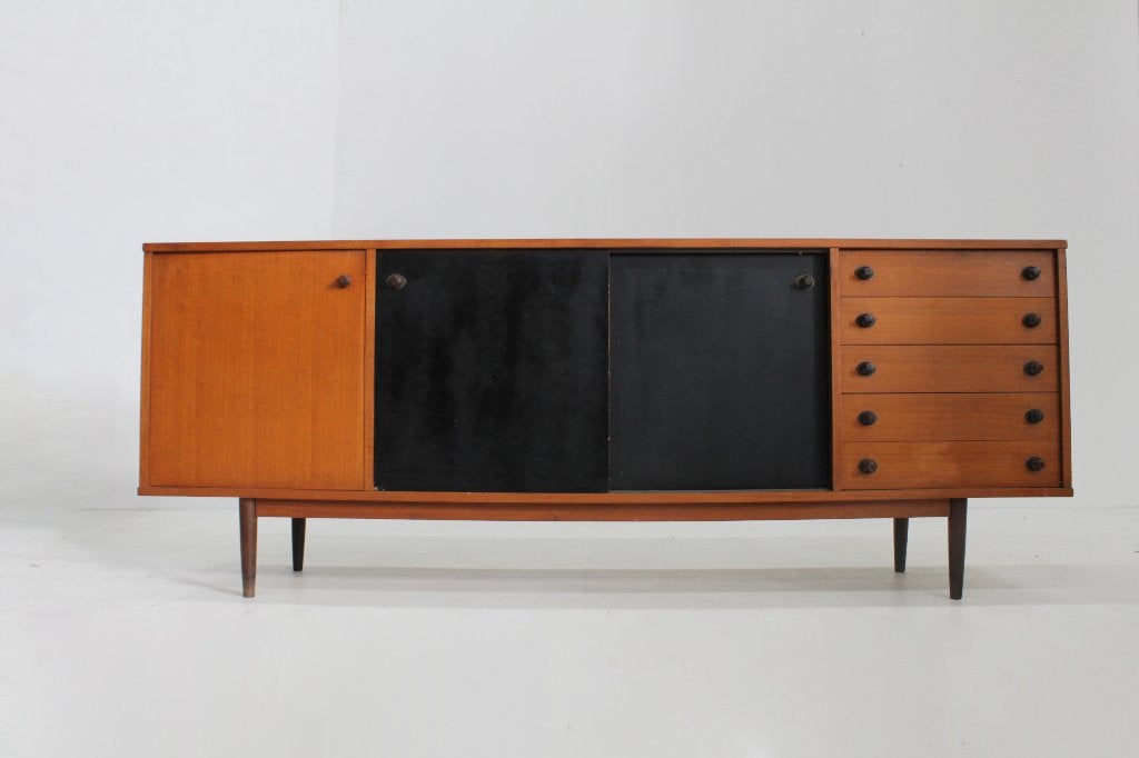 Vintage sideboard Mobilificio Montresor Italian design 1960s, 150 tot 200 cm, Met lade(s), Ophalen of Verzenden, Zo goed als nieuw
