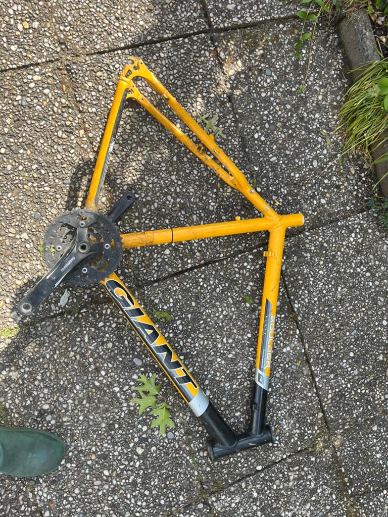Giant boulder F5 frame, Fietsen en Brommers, Ophalen, Gebruikt, 26 inch, Aluminium