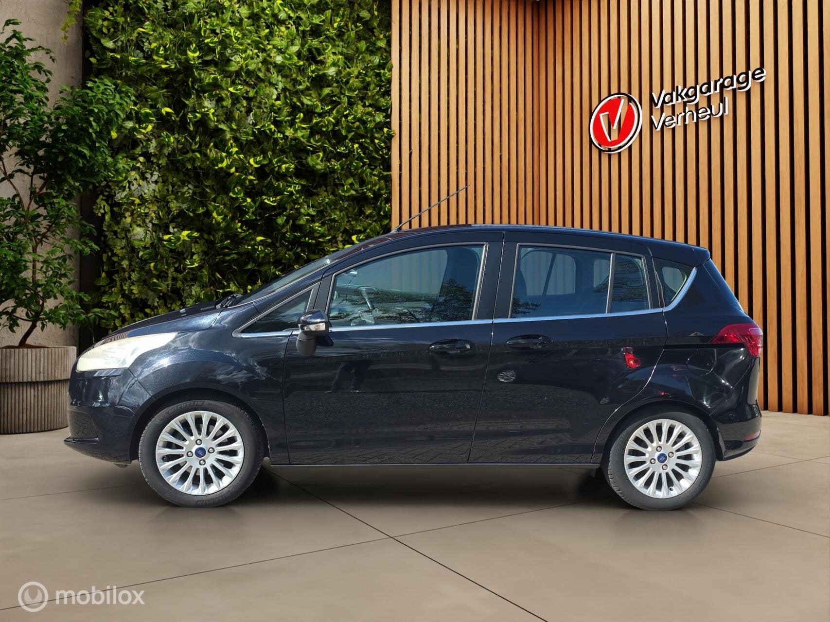 Ford B-Max 1.0 EcoBoost Titanium ✅NAP ✅Trekhaak ✅Cruis, Auto's, Voorwielaandrijving, Euro 5, 125 pk, Gebruikt