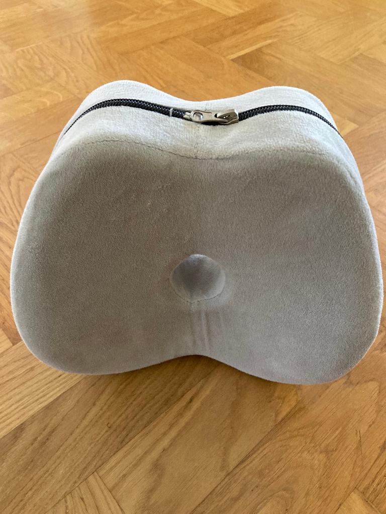 Orthopedisch Traagschuim Memory foam kniekussen, Ophalen of Verzenden, Zo goed als nieuw