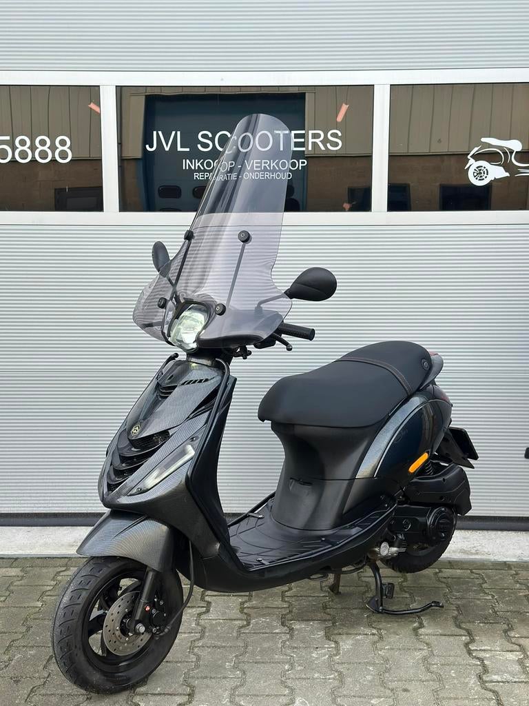 Piaggio Zip 50cc 3v 4t 2020 Snor, Fietsen en Brommers, Brommers | Toebehoren, Zo goed als nieuw, Ophalen