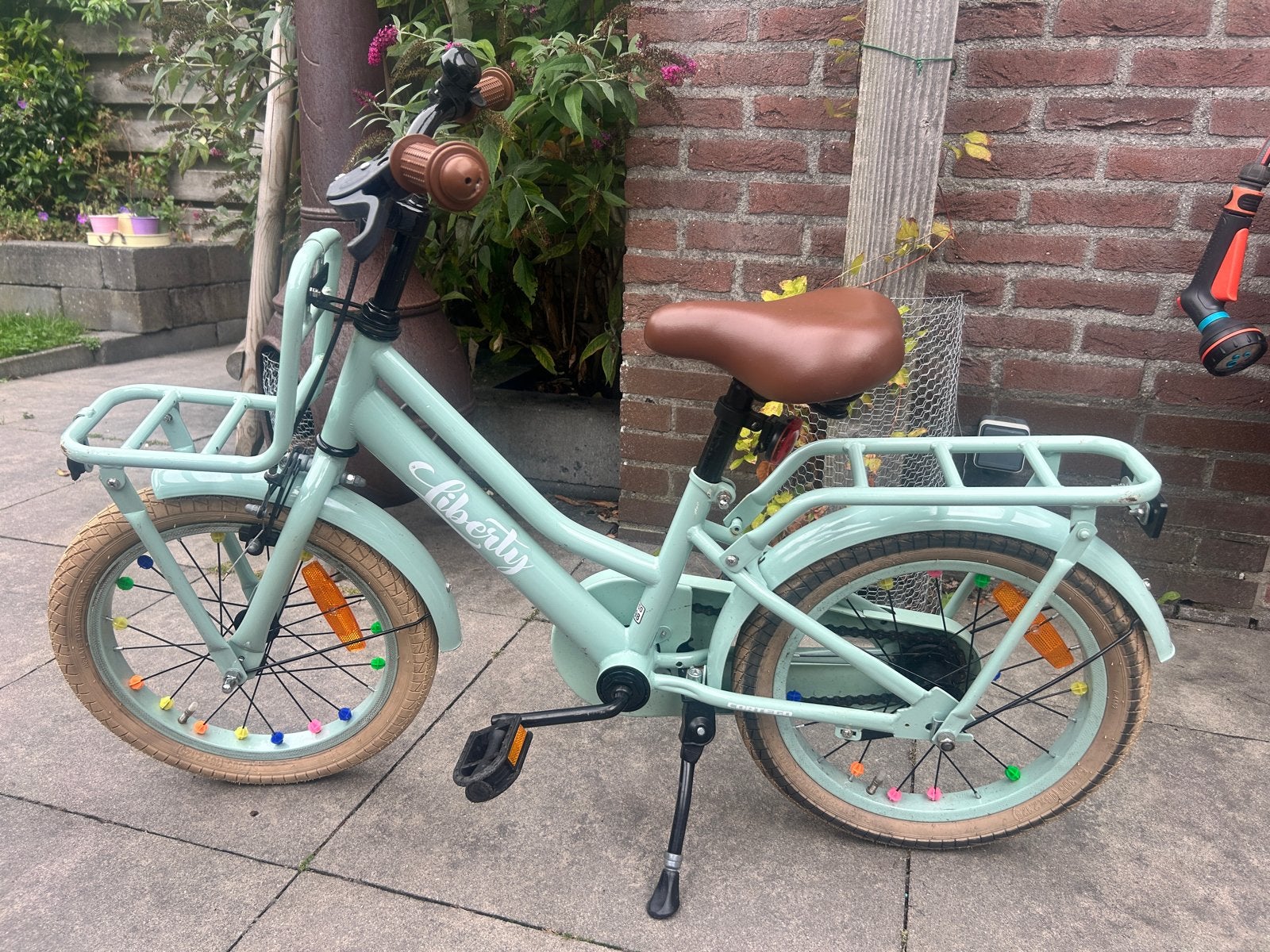 Liberty Kinderfiets 16 inch - Zo goed als nieuw, Ophalen, Zo goed als nieuw, Terugtraprem, 16 tot 20 inch