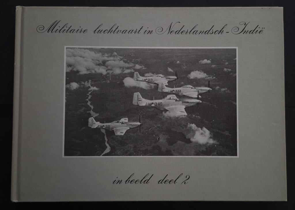 Militaire luchtvaart Nederlands-Indië in beeld dl 2 (BK498), Ophalen of Verzenden, Gebruikt, Boek of Tijdschrift